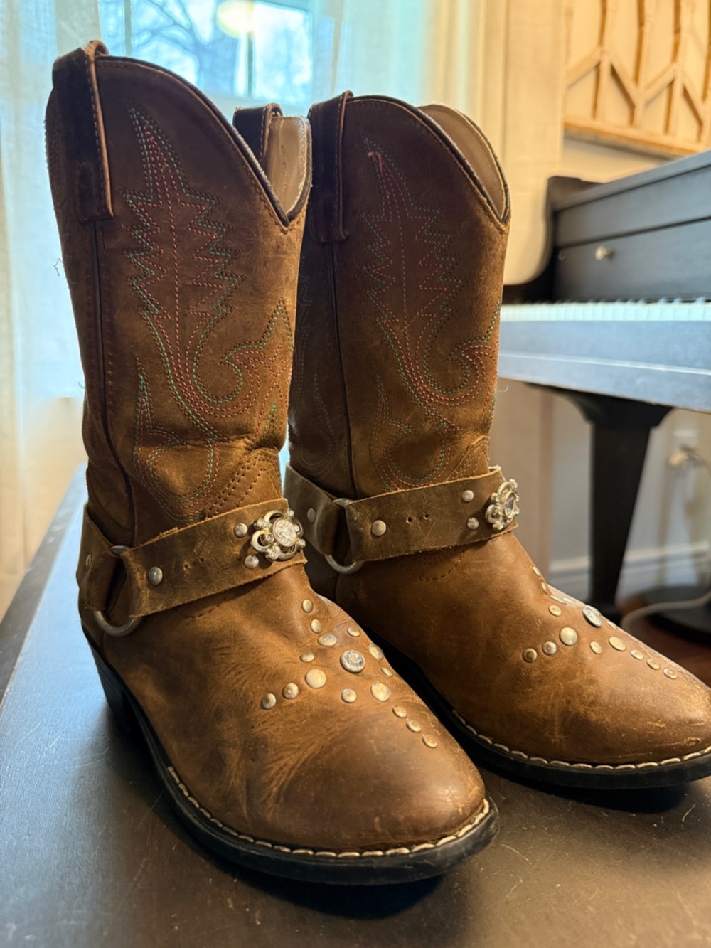 Girls Studded Brown Leather Western Boots - Smoky Mountain size 1